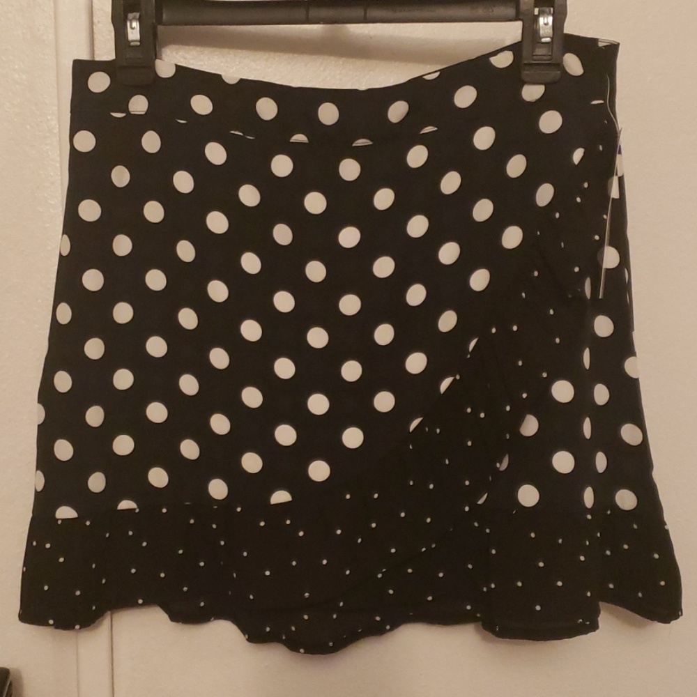 Woman skirt